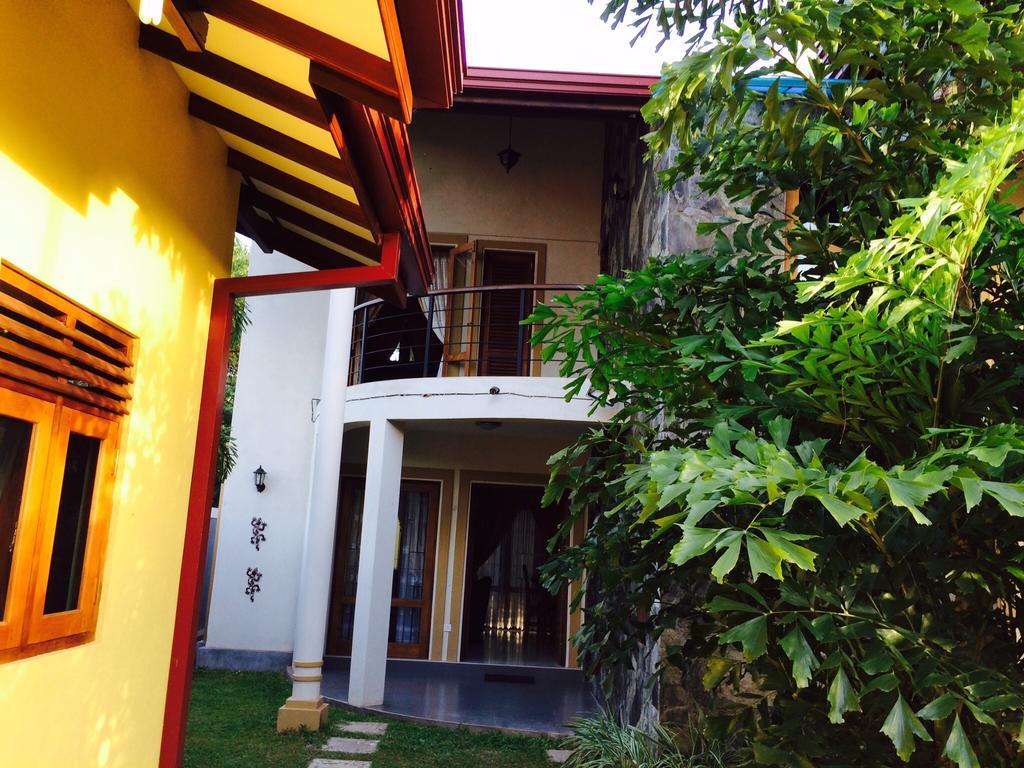 Northwood Residence - Marawila Exterior foto